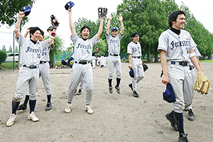 第24回 第2日　社会人IT軟式野球リーグの試合模様