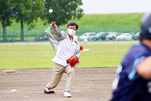 第30回 第1日　社会人IT軟式野球リーグの試合模様